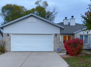 2808 Findley Dr, Springfield, IL 62704