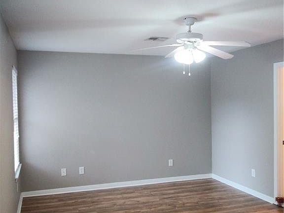 4th image of 2320 Los Arboles Ln