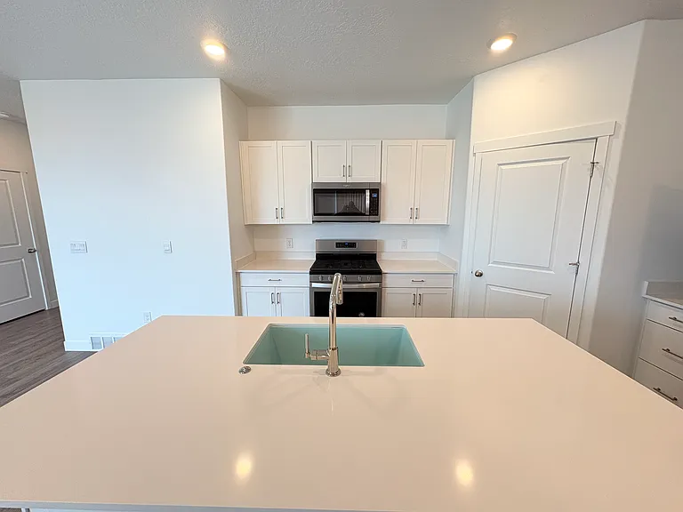 1216 S Raintree Ln — Photo 44