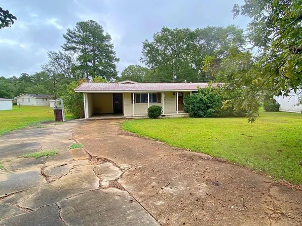 1034 Avalon Cir, Kosciusko, MS 39090