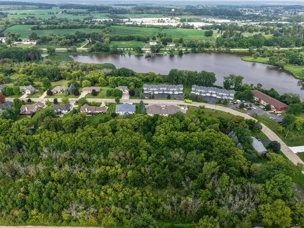 Lt1 BETTERWAY DRIVE, Mayville, WI 53050