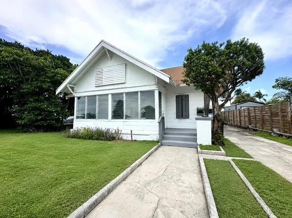 523 Valley Forge Rd, West Palm Beach, FL 33405