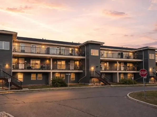 201 SW Abasand Dr #326, Wood Buffalo, AB T9J 1H9