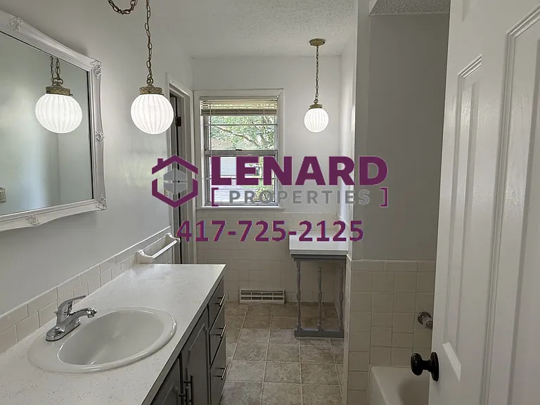 1361 E Gretna St — Photo 18