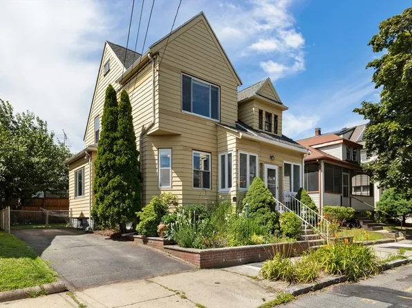 15 Greenleaf Ave, Medford, MA 02155