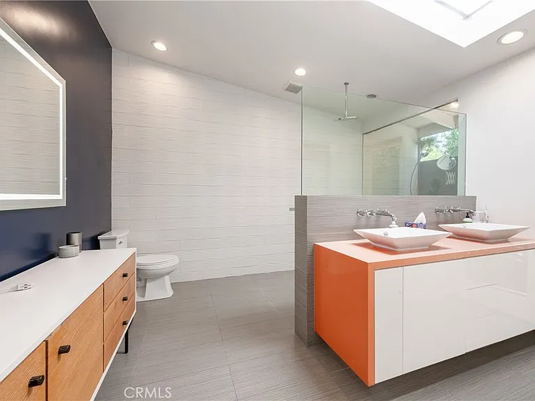 15626 Royal Ridge Rd — Photo 22