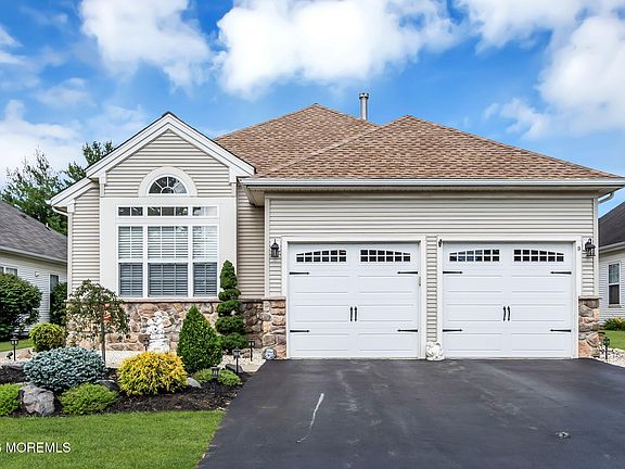2nd image of 9 Ignatius Drive