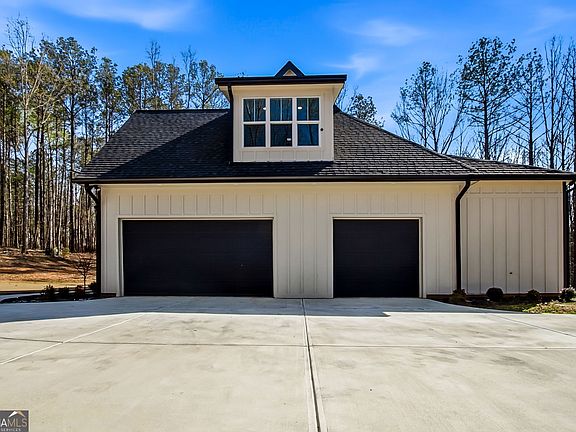 4th image of 5567 Tyree Rd