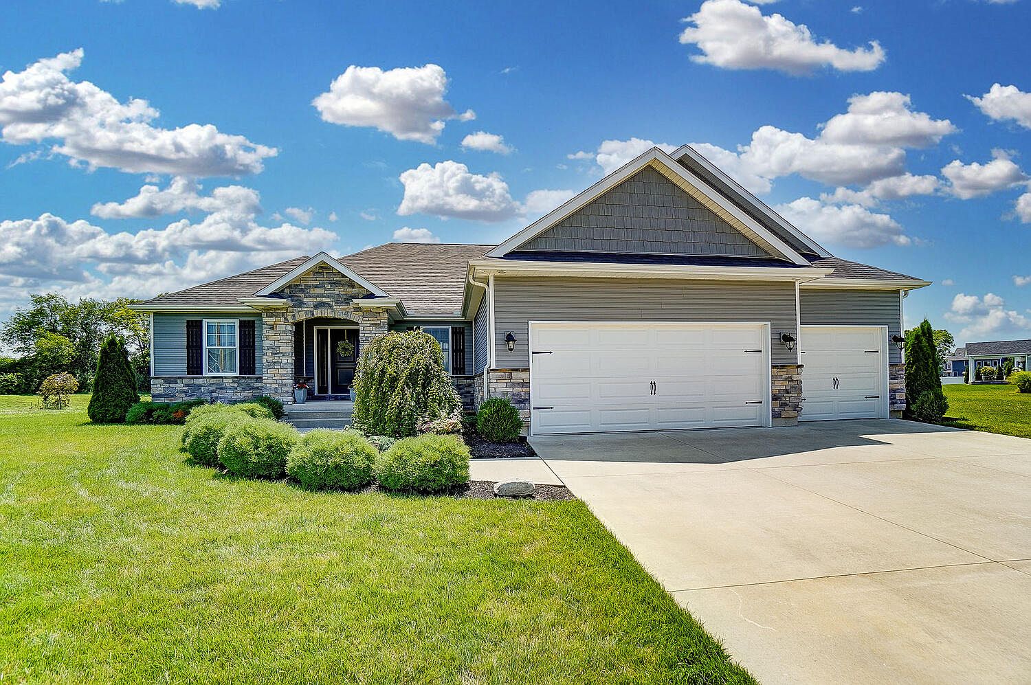 926 Haverhill Dr, Troy, OH 45373 Zillow