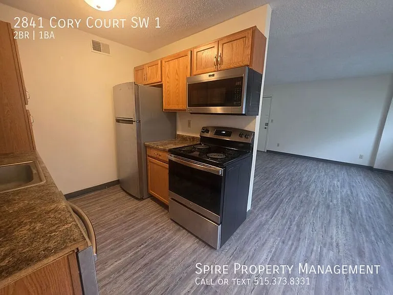 2841 Cory Ct SW #1 — Photo 2