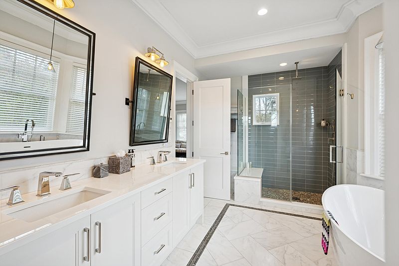 18 Fairlea Ct, Sag Harbor, NY 11963 | Out East