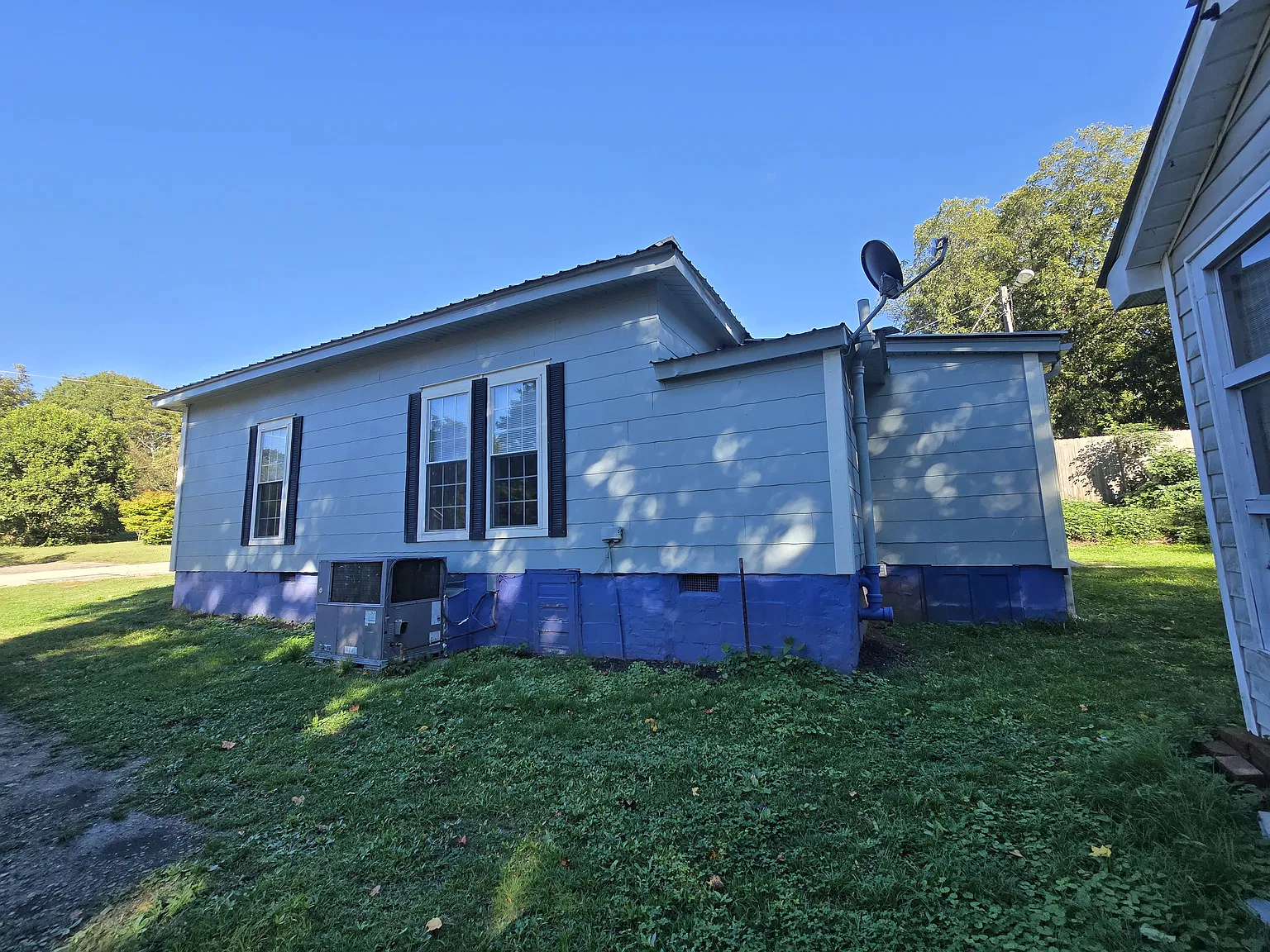 137 Ellison St — Photo 3