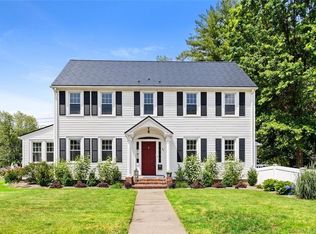 45 Walden St, West Hartford, CT 06107