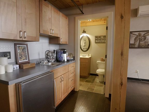 downstairs 1/2 bath and coffee/bar area