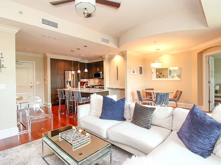 9123 Strada Pl #7410 — Photo 4