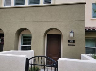 938 E Drapery Ln, Anaheim, CA 92802