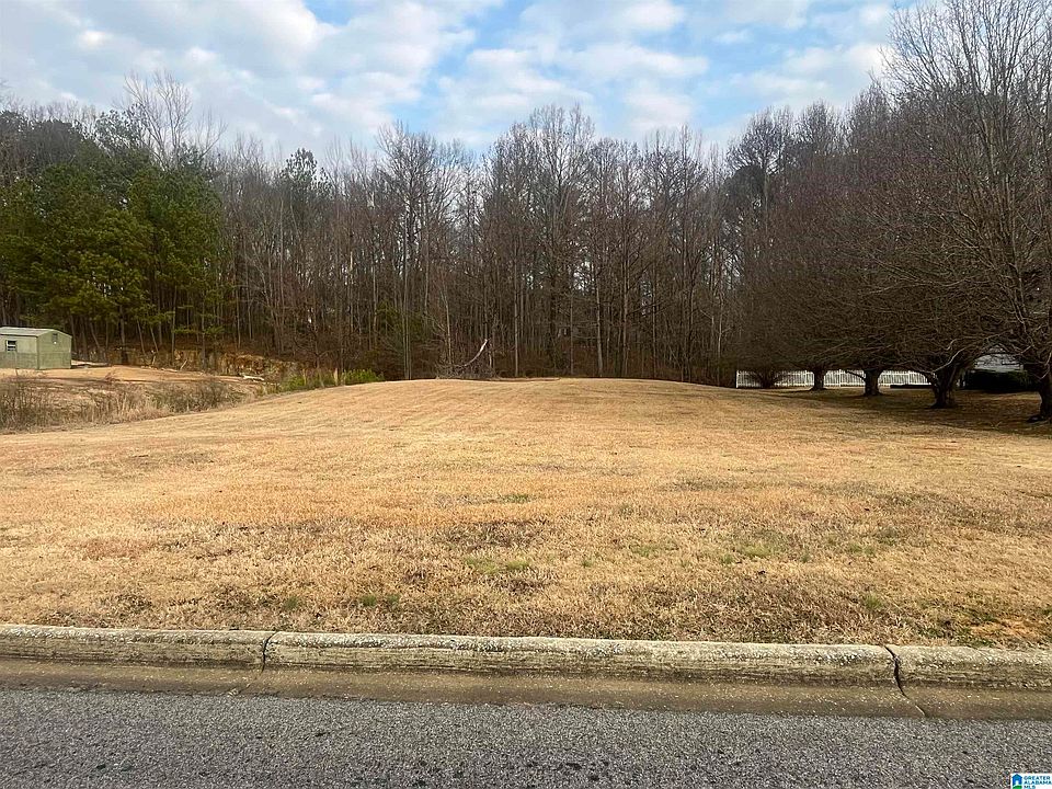 1st image of 14 Noah Ln