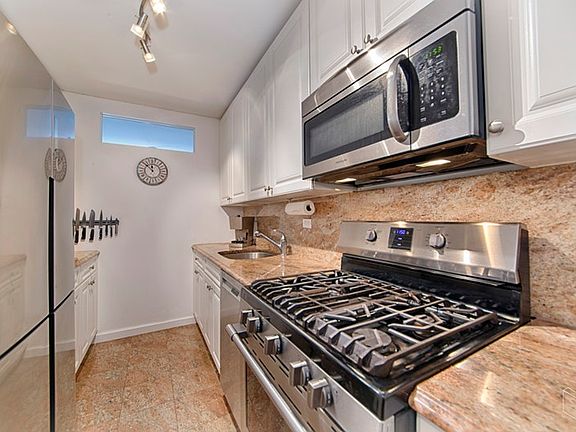 3rd image of 205 W End Ave APT 10J