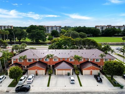 1206 NW 100th Ave, Pembroke Pines, FL, 33024