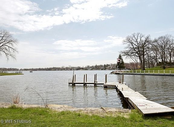 5th image of 26619 N Kenwood Ct