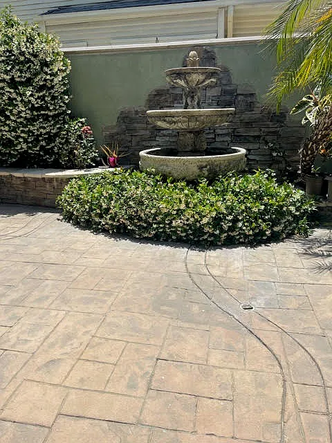 1 bed, 600 sqft, $2,100 — Photo 3