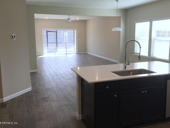 3rd image of 1241 Kendall Dr