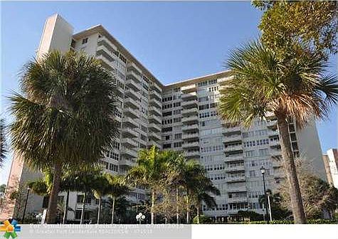 3rd image of 3333 NE 34th St APT 312