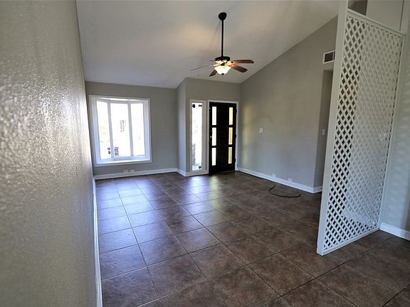3rd image of 6106 Linda Dr