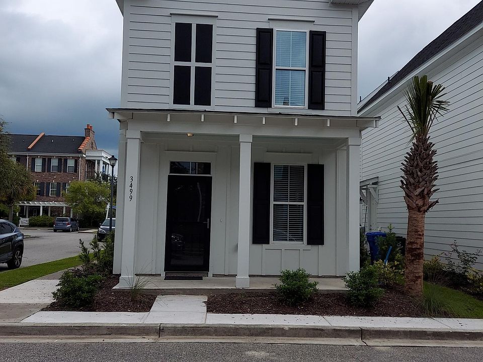 Feel WELCOMED in this newly built cottage style home.