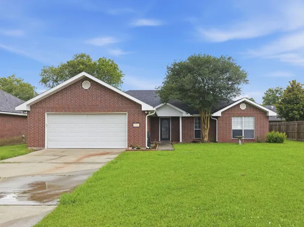 5710 Adair Dr, Lake Charles, LA 70605