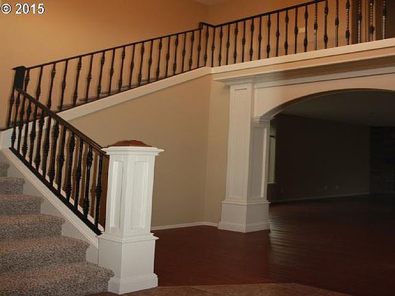 4th image of 5014 NE 48th St