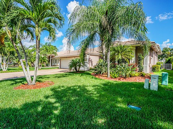 3rd image of 12349 NW 52nd Ct