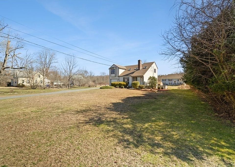 72 Linden St, Taunton, MA 02780 Zillow