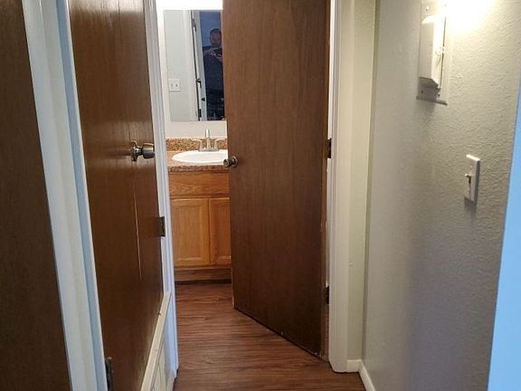 3rd image of 3803 N Rockwell Ave #108