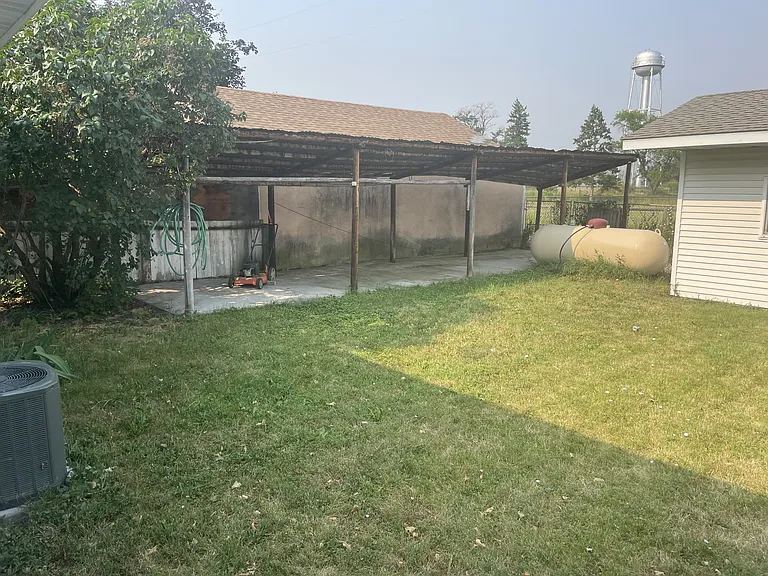 425 Home Addition Dr — Photo 16