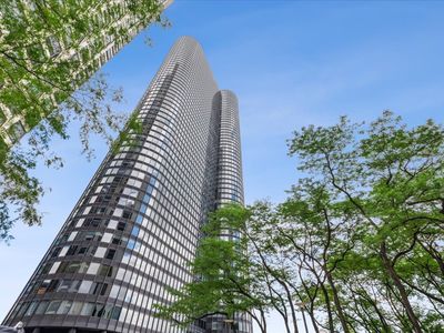 155 N Harbor Dr APT 614, Chicago, IL, 60601