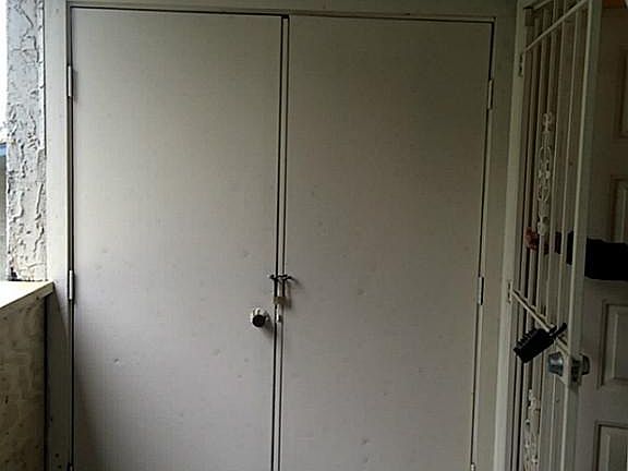 4th image of 7313 Gulf Fwy APT 603