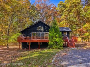 1274 Park Dr, East Stroudsburg, PA 18302