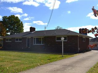 3656 S Sunnyfield Dr, Akron, OH