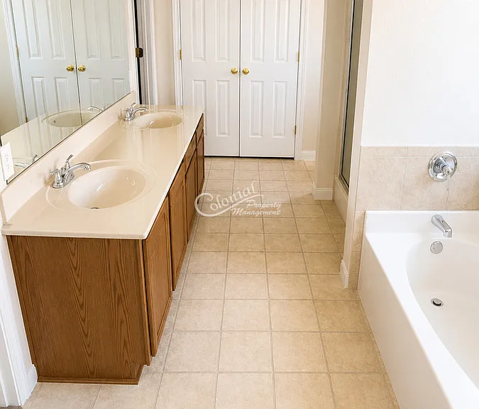 203 Nolan Ridge Dr — Photo 5