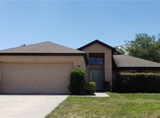 4630 Abaco Dr, Tavares, FL 32778