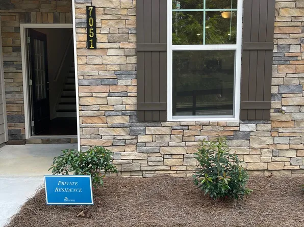 7051 Cedar Glen Rd, Peachtree Corners, GA 30360