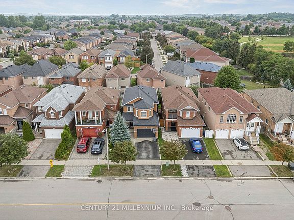 3rd image of 332 Saint Joan Of Arc Ave