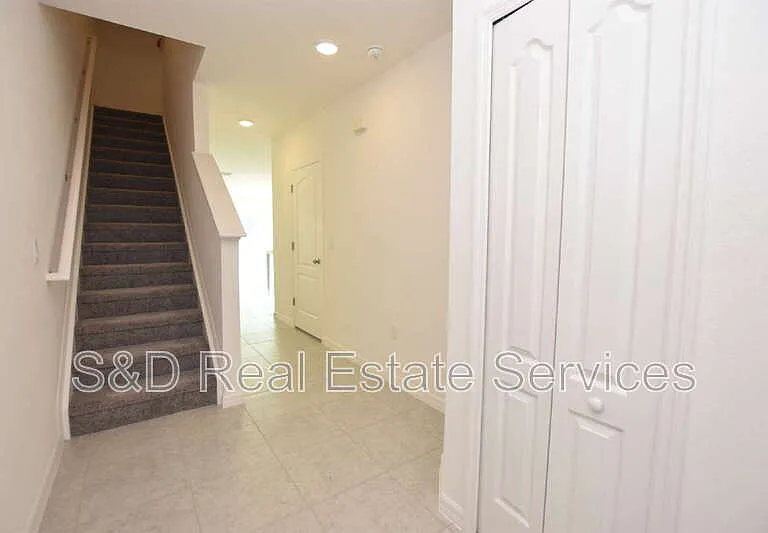3913 Academia Ave — Photo 18