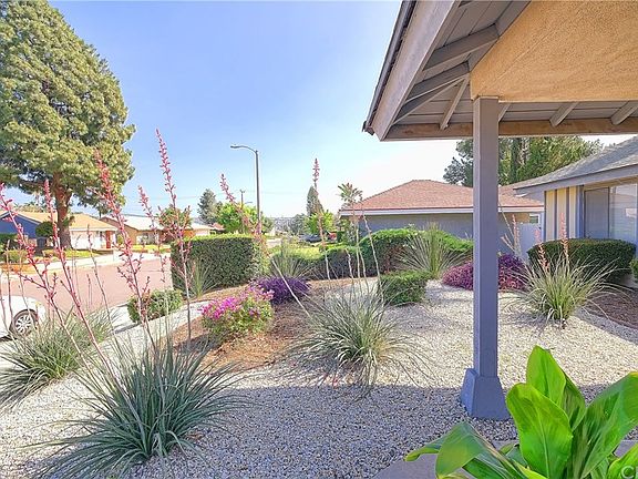3rd image of 215 N Palo Cedro Dr
