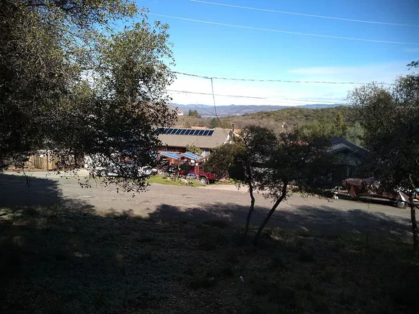 5341 Monterey Pl, Kelseyville, CA 95451