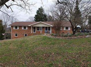 110 N McLin Creek Rd, Conover, NC 28613