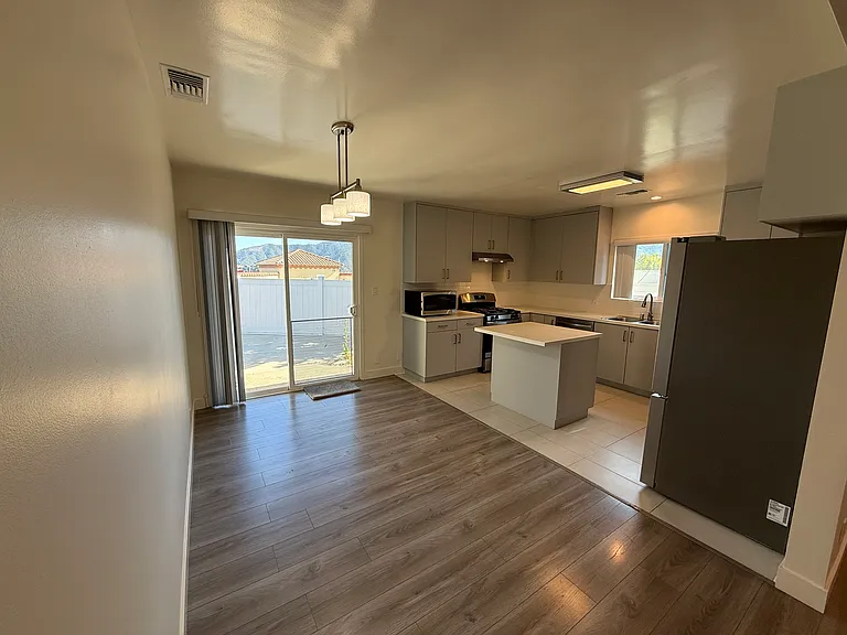 4532 Orin Ave — Photo 14