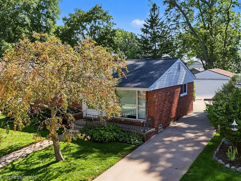 626 Fairway Dr, photo 9