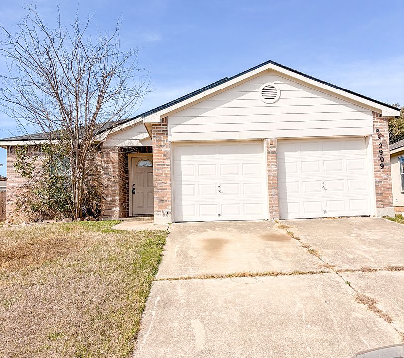 1st image of 2909 Blackburn Dr